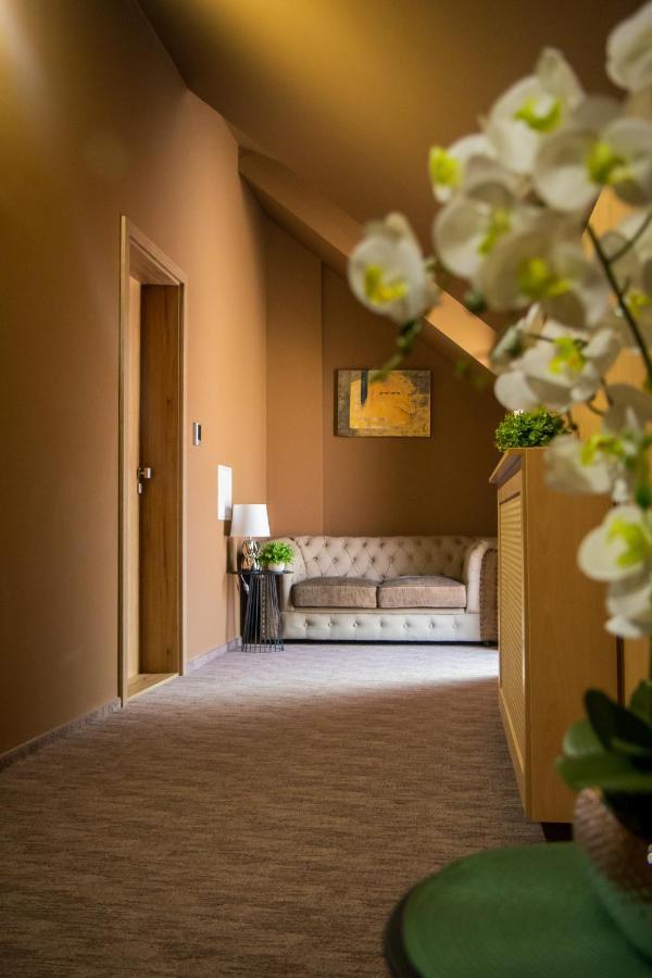 Veres Motel Veresegyház Exteriér fotografie