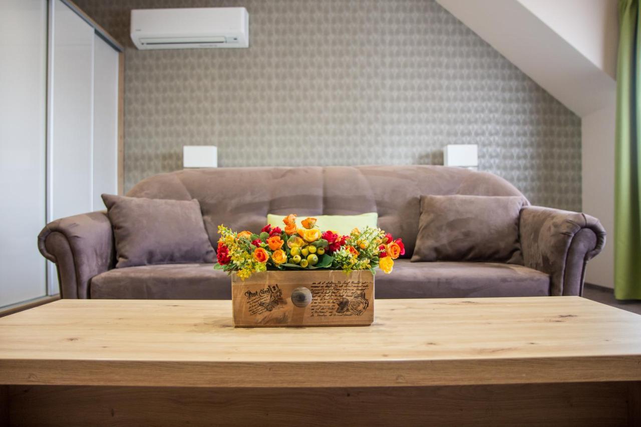 Veres Motel Veresegyház Exteriér fotografie