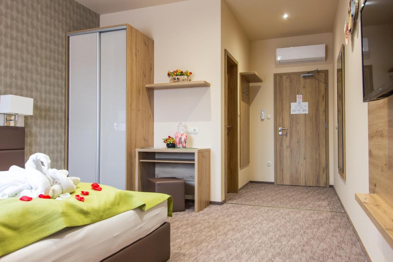 Veres Motel Veresegyház Exteriér fotografie